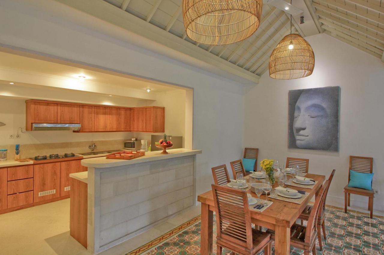 Uma Lima Villa Batu Belig - Close To The Beach Чангу Екстер'єр фото