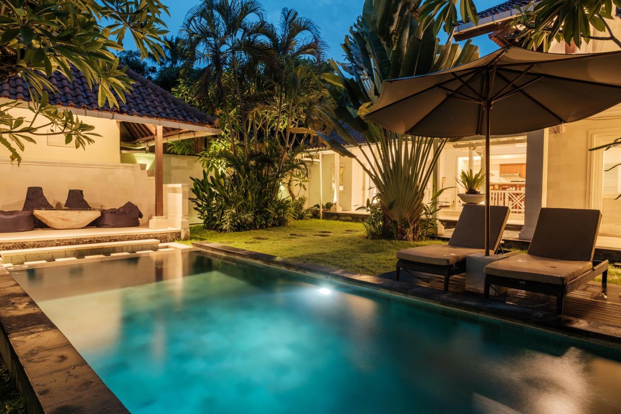 Uma Lima Villa Batu Belig - Close To The Beach Чангу Екстер'єр фото