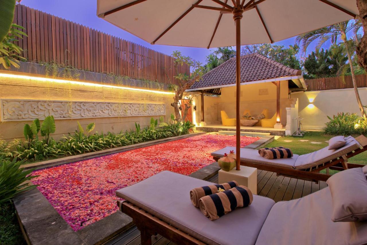 Uma Lima Villa Batu Belig - Close To The Beach Чангу Екстер'єр фото
